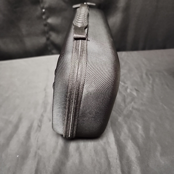 Carrying Case For Playstation Portal Handheld Gaming Device Black Hard Shell - Picture 5 of 10